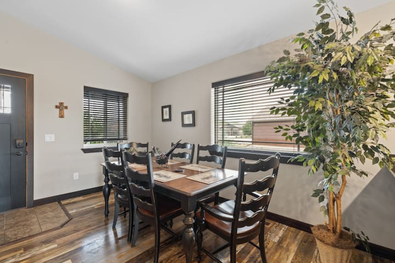 3BR 2BA, Spearfish Retreat, Deck & Fenced Yard — photo 6