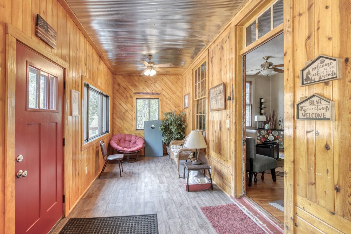 13 beds, Hot tub, flat parking, Terry Peak! — photo 11