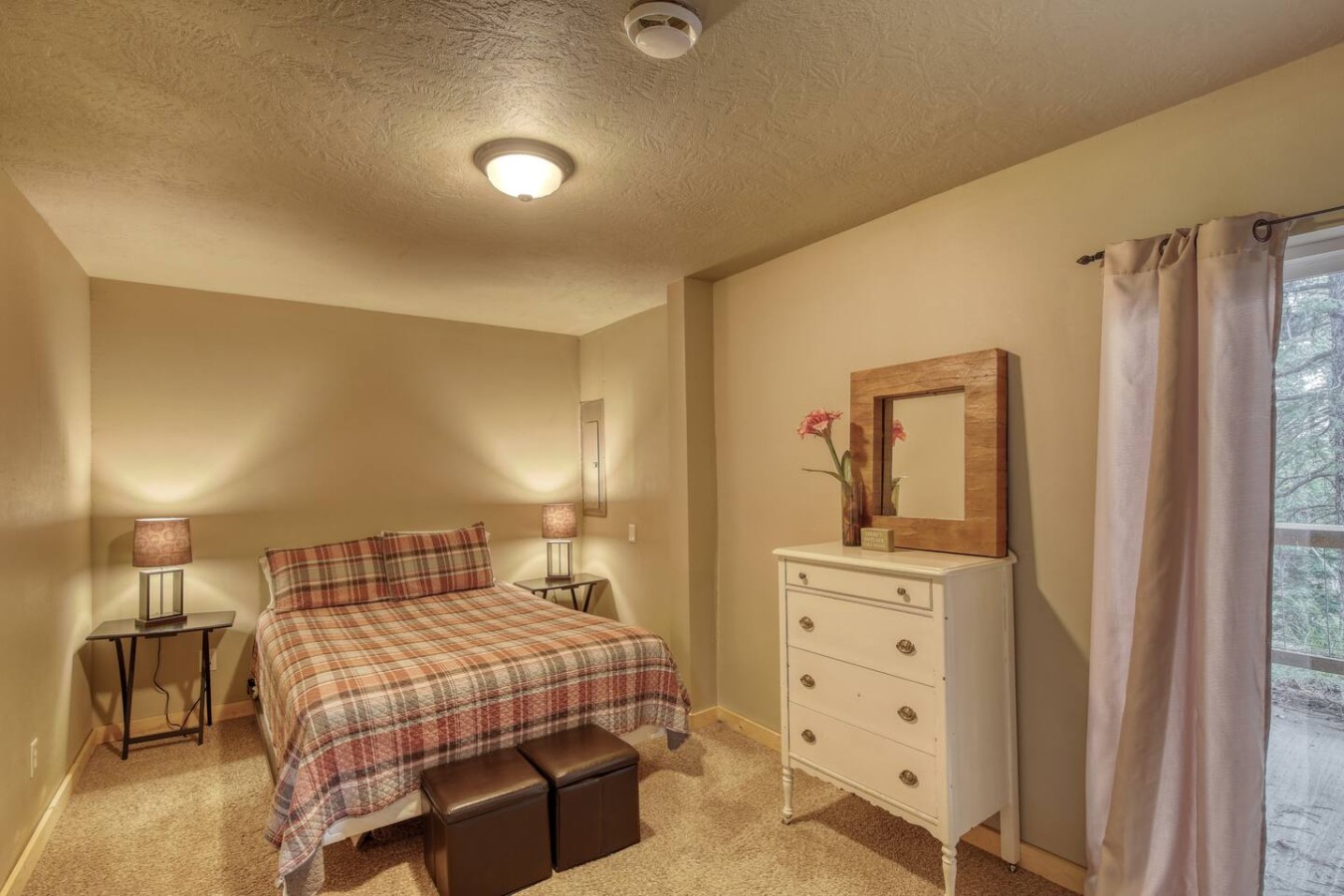 13 beds, Hot tub, flat parking, Terry Peak! — photo 26