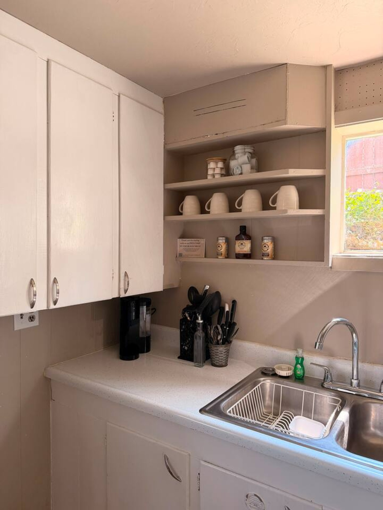 2 bedroom, walk in shower, minisplit AC/heat — photo 13
