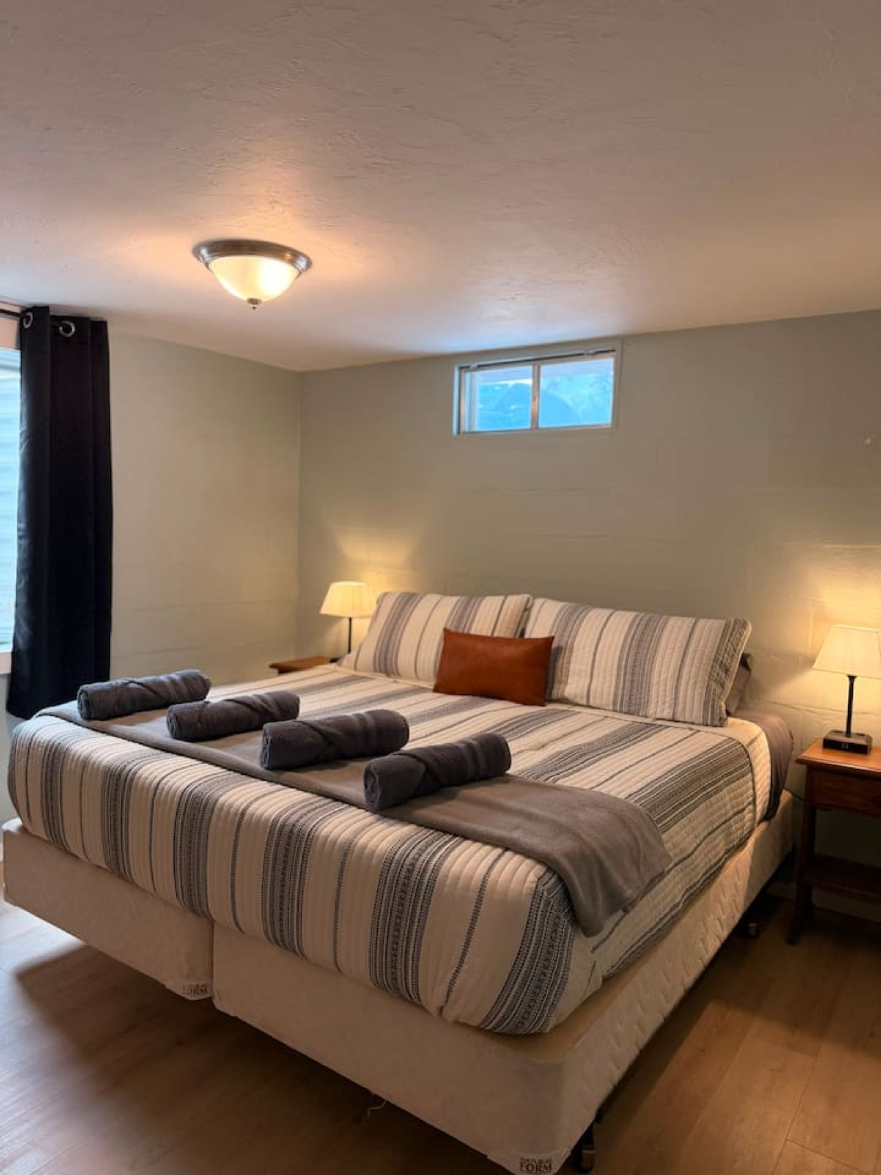2 bedroom, walk in shower, minisplit AC/heat — photo 7