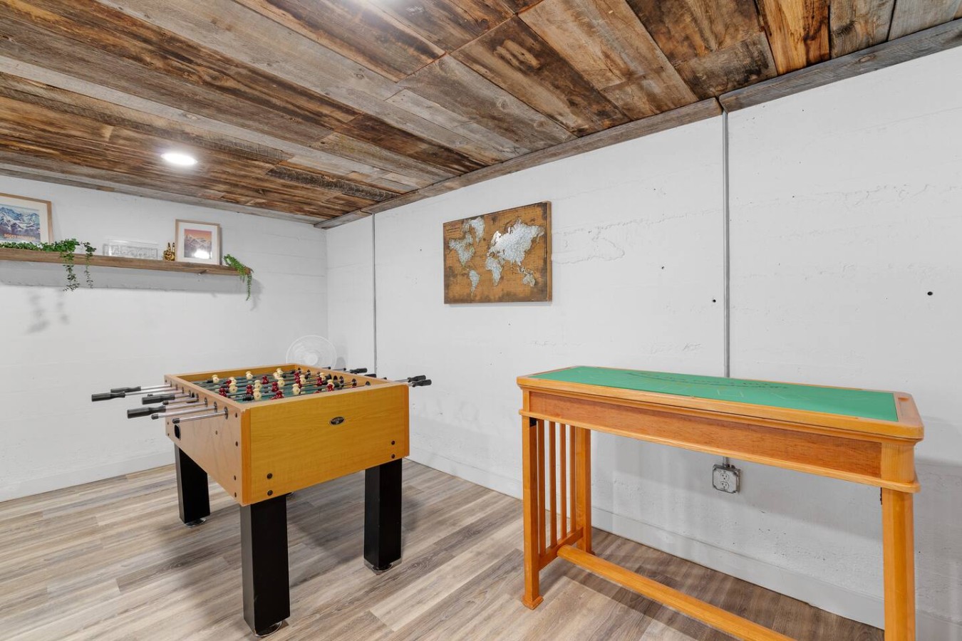 7 bed, 4 bathroom, Hot tub, Gorgeous Mountain View — photo 10