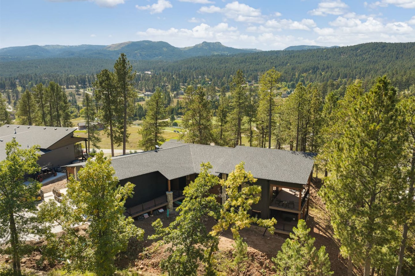 4 King bedrooms, 3.5 bath, Hot Tub, Cliff Views — photo 59