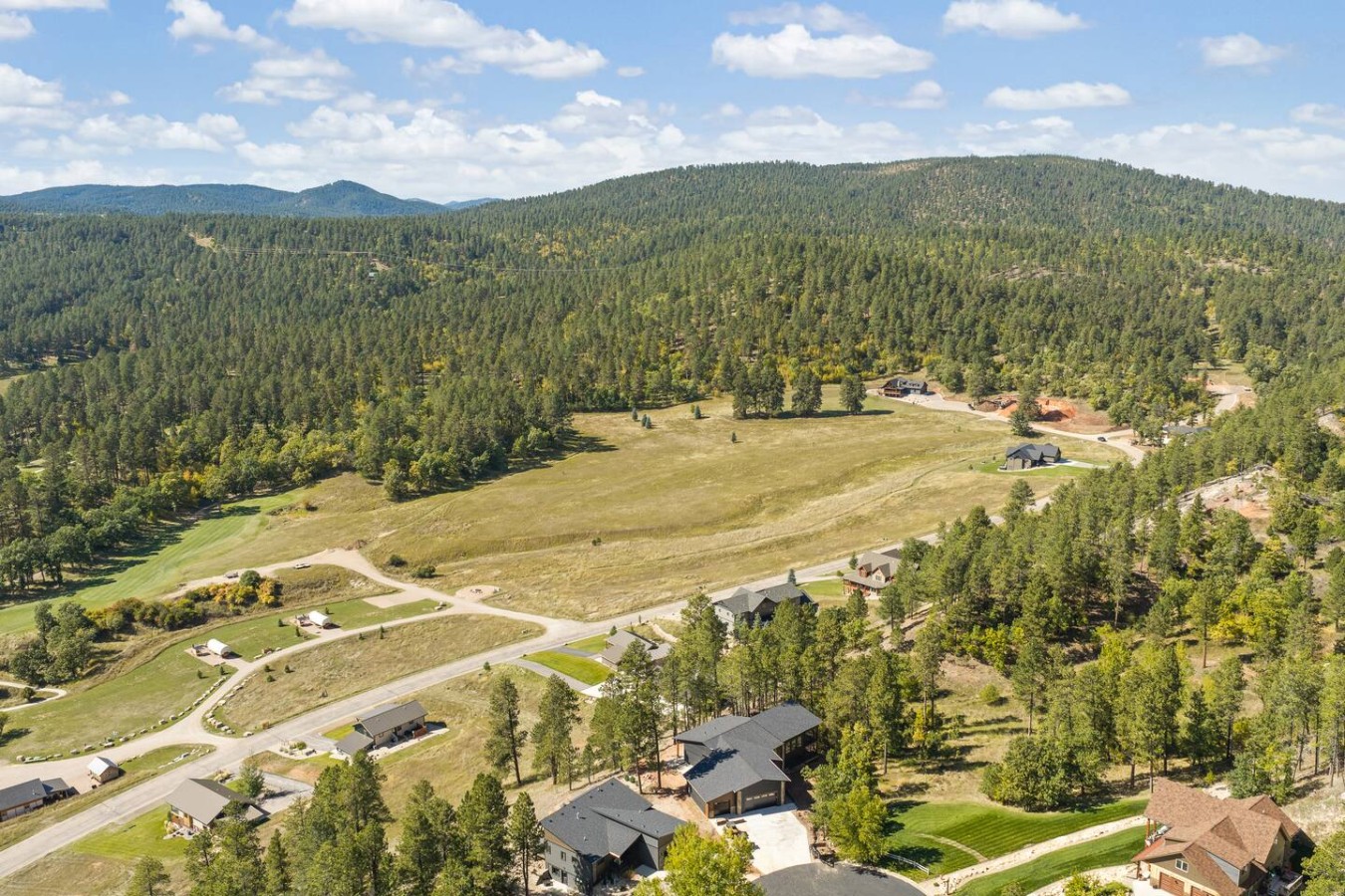 4 King bedrooms, 3.5 bath, Hot Tub, Cliff Views — photo 63