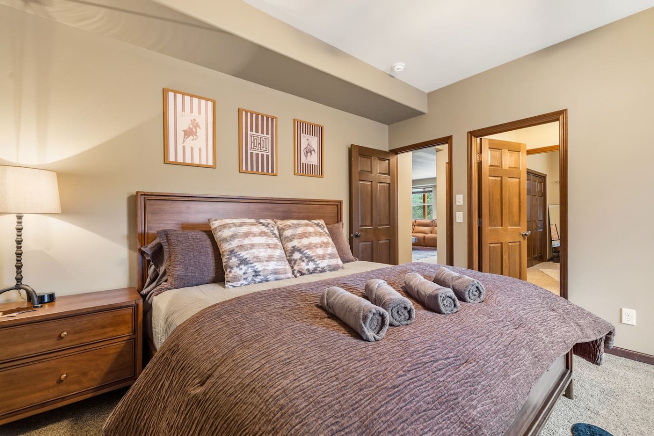 Private: 10 Beds, Hot Tub & Forest Views Near Lead — photo 54