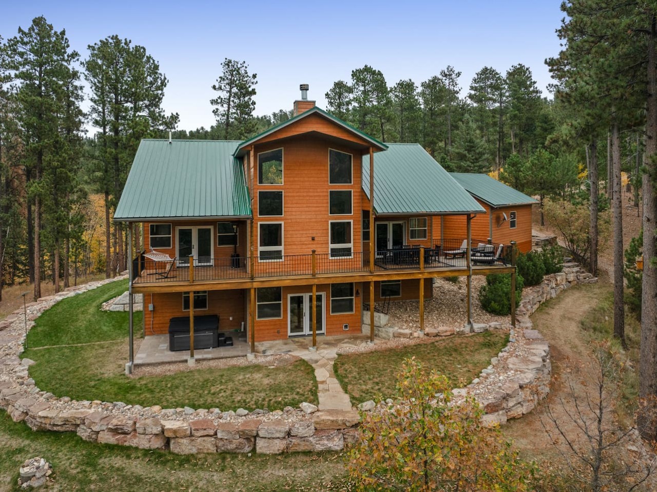 Private: 10 Beds, Hot Tub & Forest Views Near Lead — photo 77