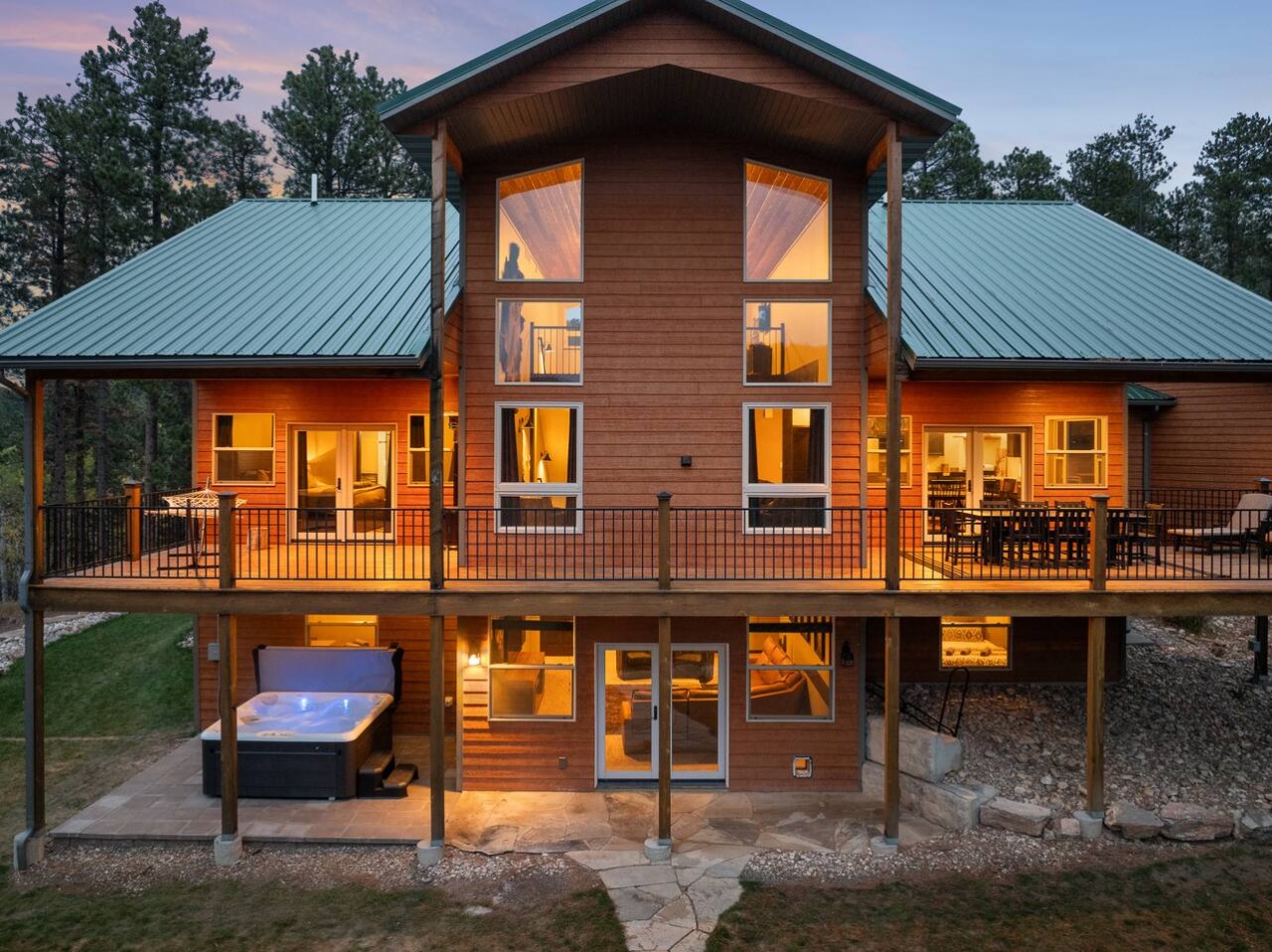 Private: 10 Beds, Hot Tub & Forest Views Near Lead — photo 93