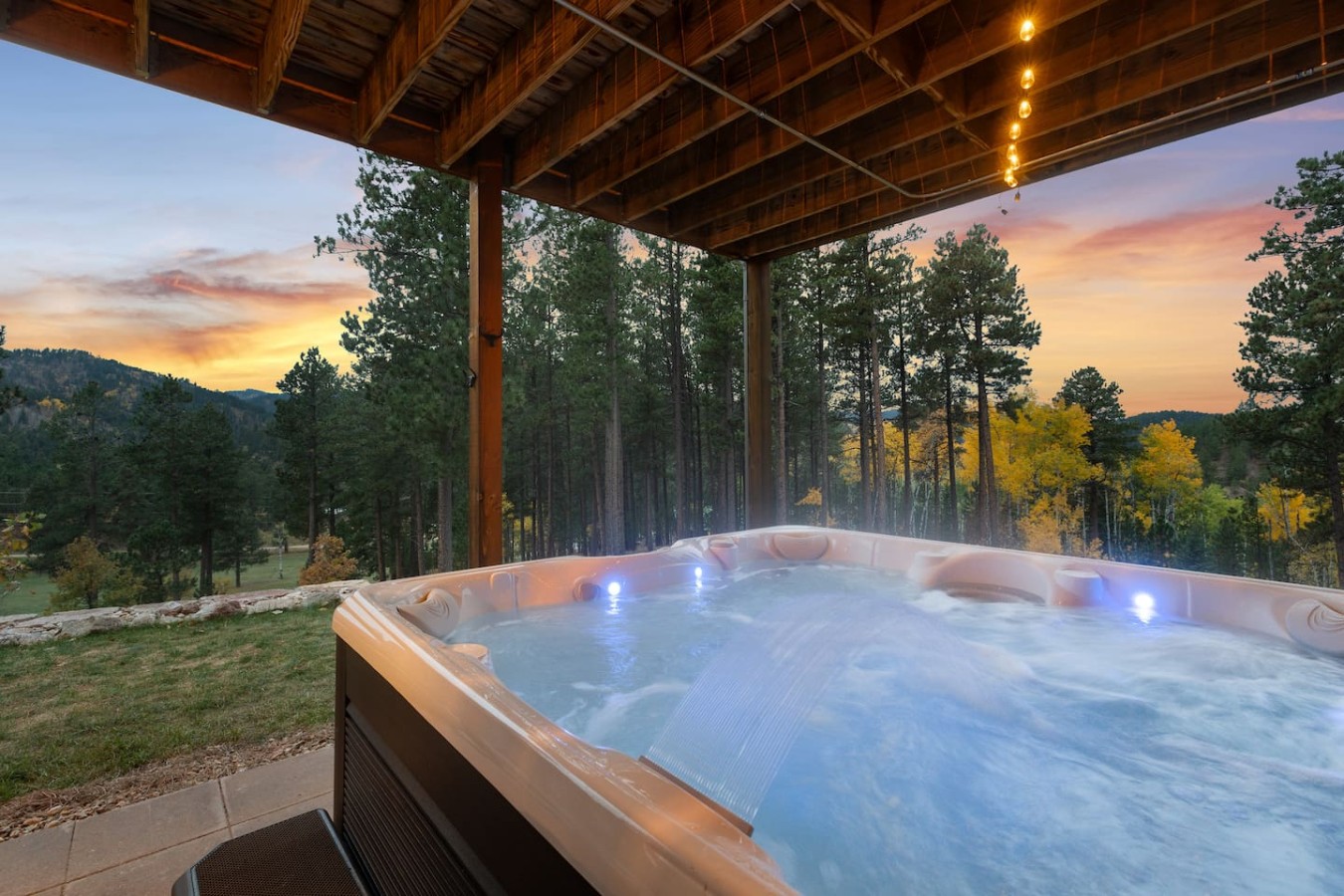 Private: 10 Beds, Hot Tub & Forest Views Near Lead — photo 64