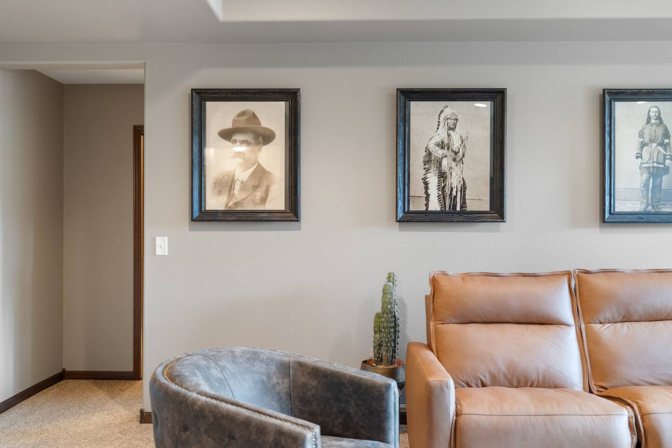 Private: 10 Beds, Hot Tub & Forest Views Near Lead — photo 6