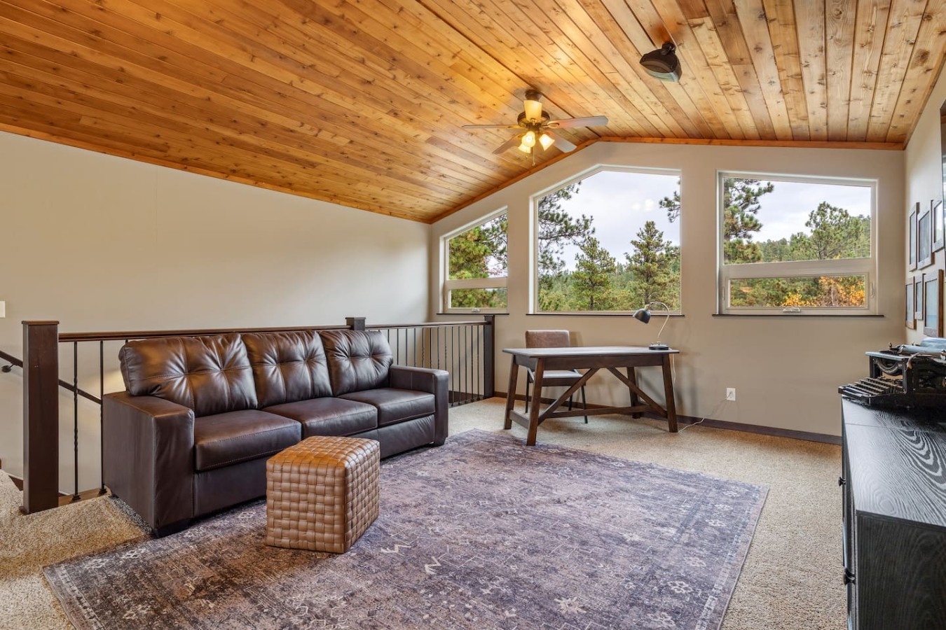 Private: 10 Beds, Hot Tub & Forest Views Near Lead — photo 35