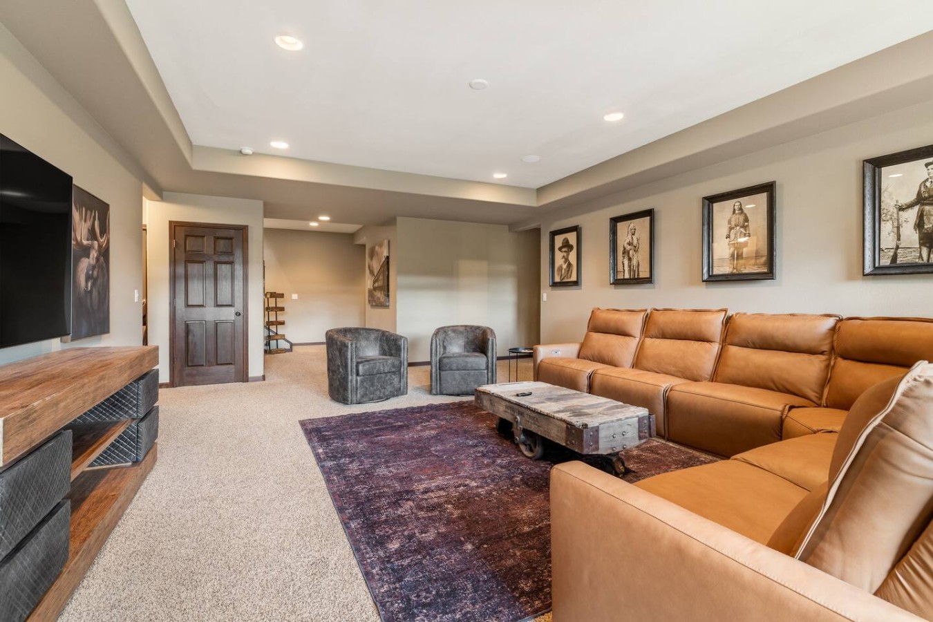 Private: 10 Beds, Hot Tub & Forest Views Near Lead — photo 49