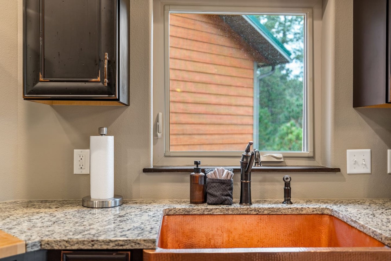Private: 10 Beds, Hot Tub & Forest Views Near Lead — photo 42