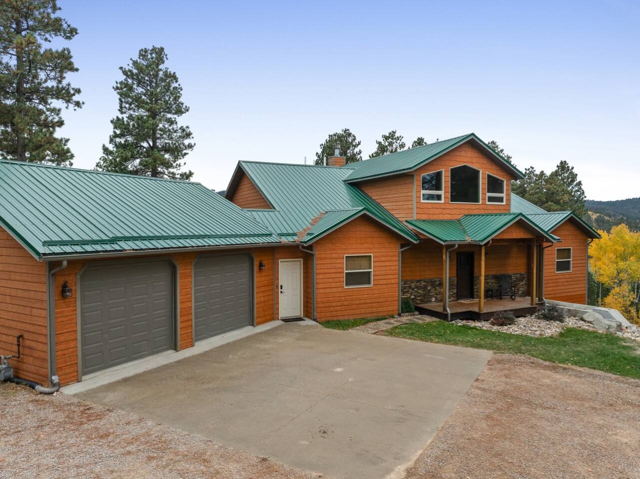 Private: 10 Beds, Hot Tub & Forest Views Near Lead — photo 75