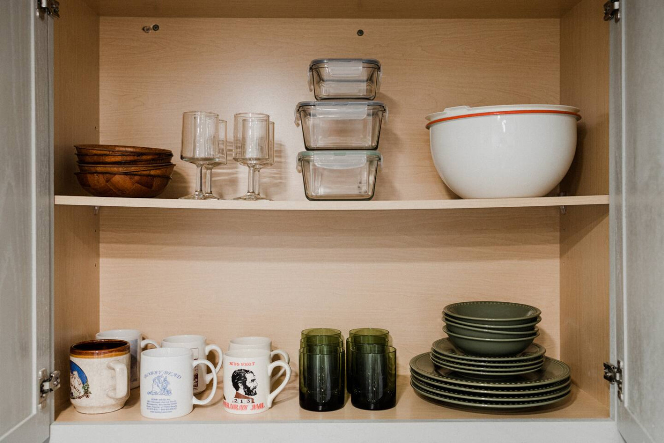 Locally sourced dishes and glassware.