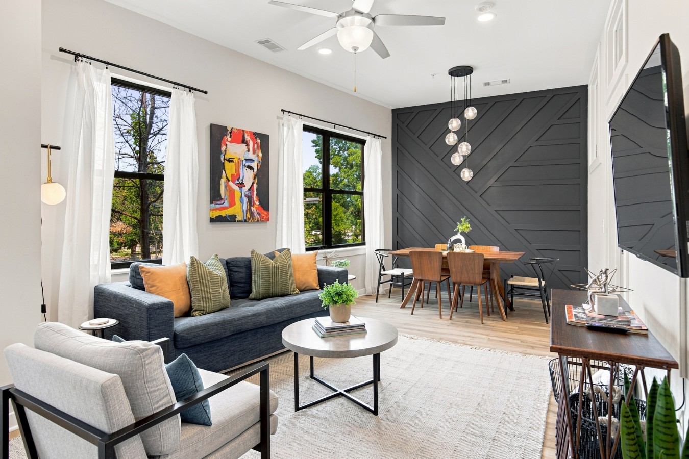 Near Vanderbilt, Belmont, Music Row + Free Parking - Nashville, TN
