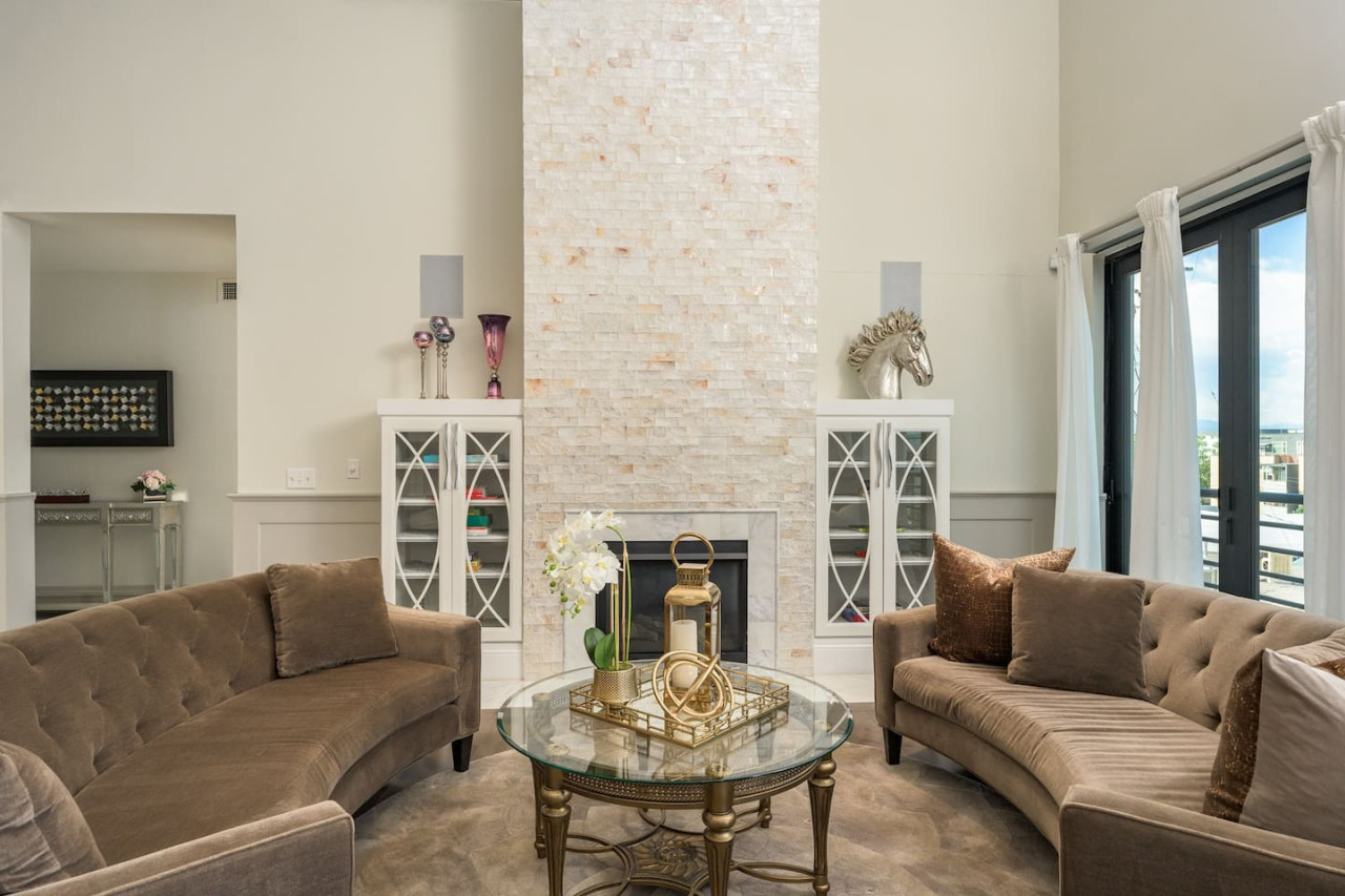 Ultra Luxury Loft I Fireplace I Rooftop I RiNo 5