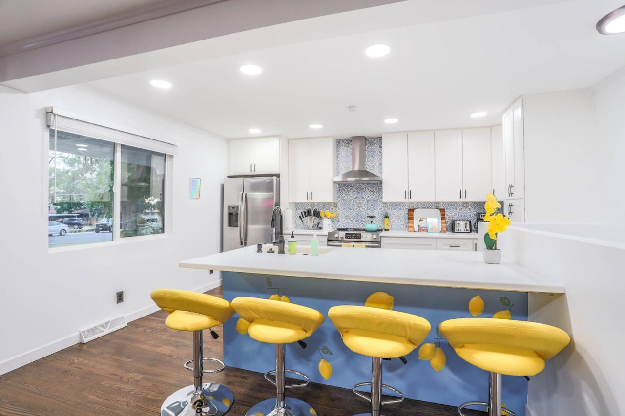 Groovy Getaway | 4 KING Beds | Hot Tub 5