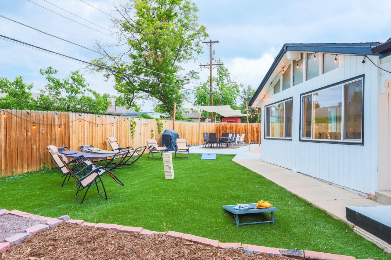 Groovy Getaway | 4 KING Beds | Hot Tub 3