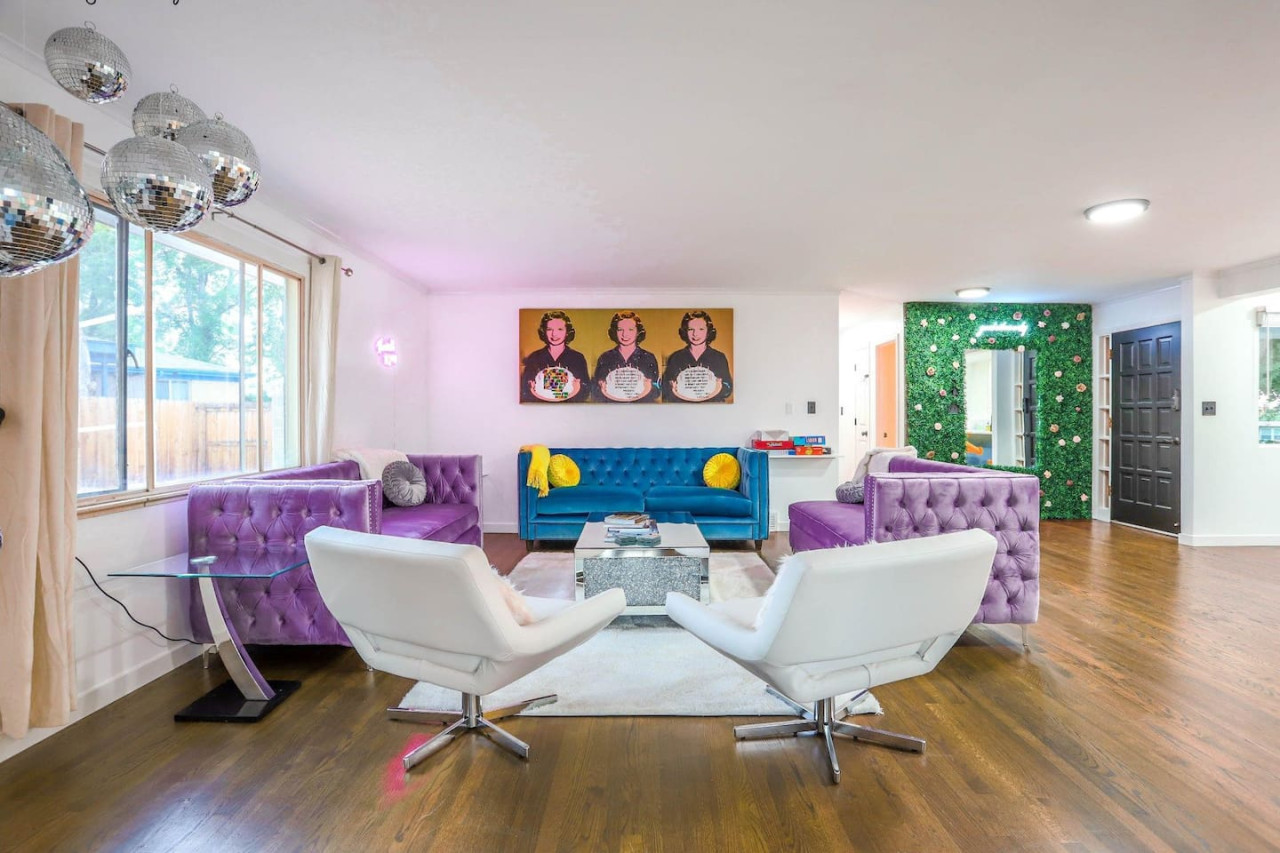 Groovy Getaway | 4 KING Beds | Hot Tub 4