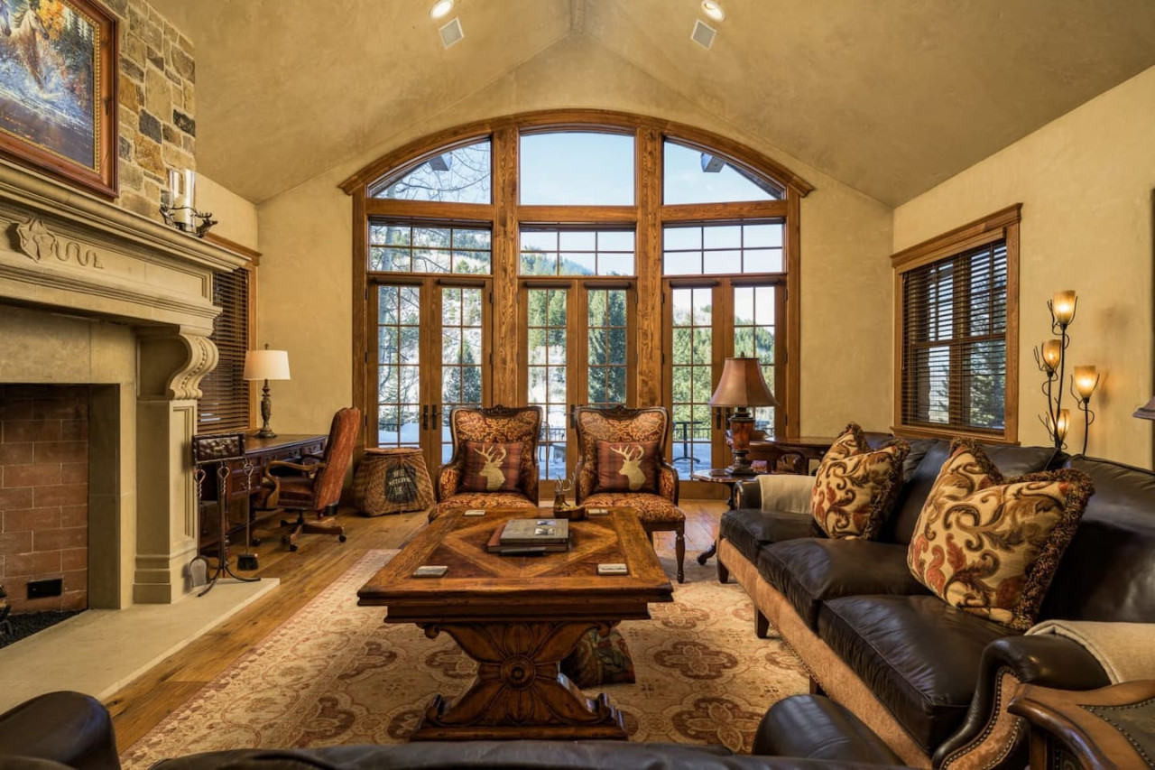 The Mountain Chateau | Stunning Views