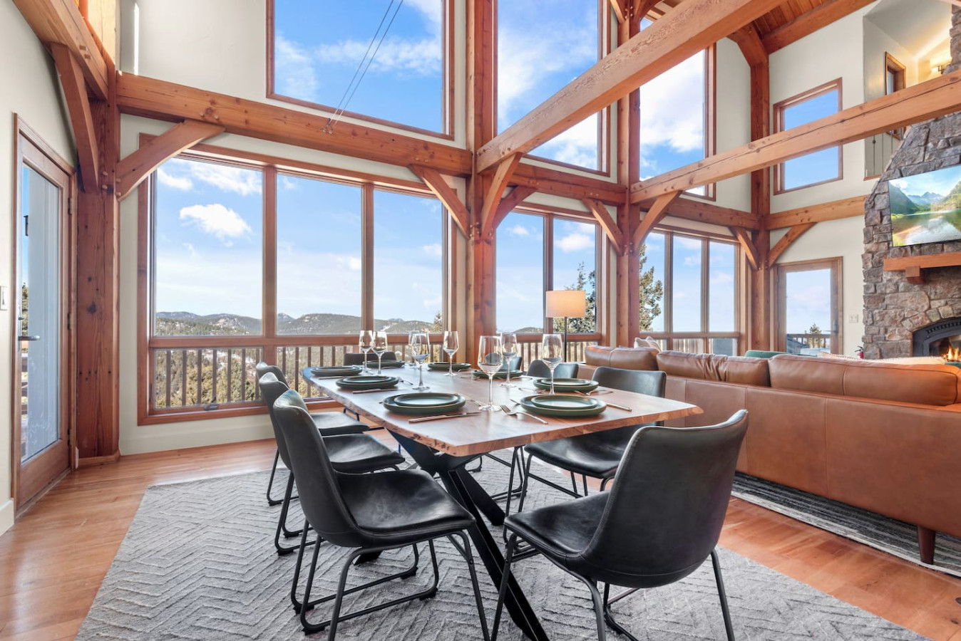 Mountain Retreat I Sleeps 10 I Pool Table I Arcade 3