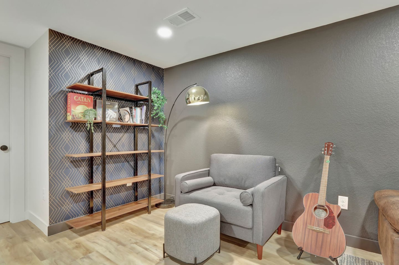 Brand New Arvada Guest Suite| Sauna | Fire Pit 2