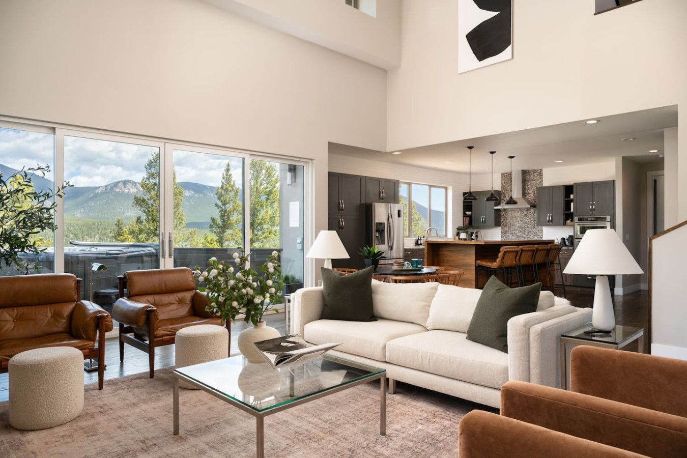 Summit Solace | LUXE 360° Views • Hot Tub • Games