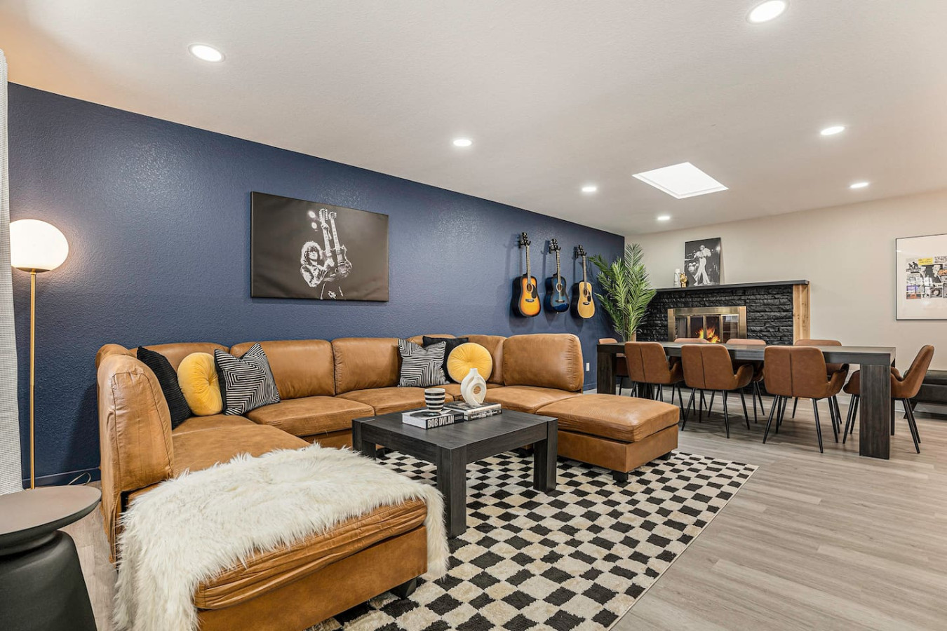 The Lyric — Hot Tub | Firepit | Pet-friendly 5