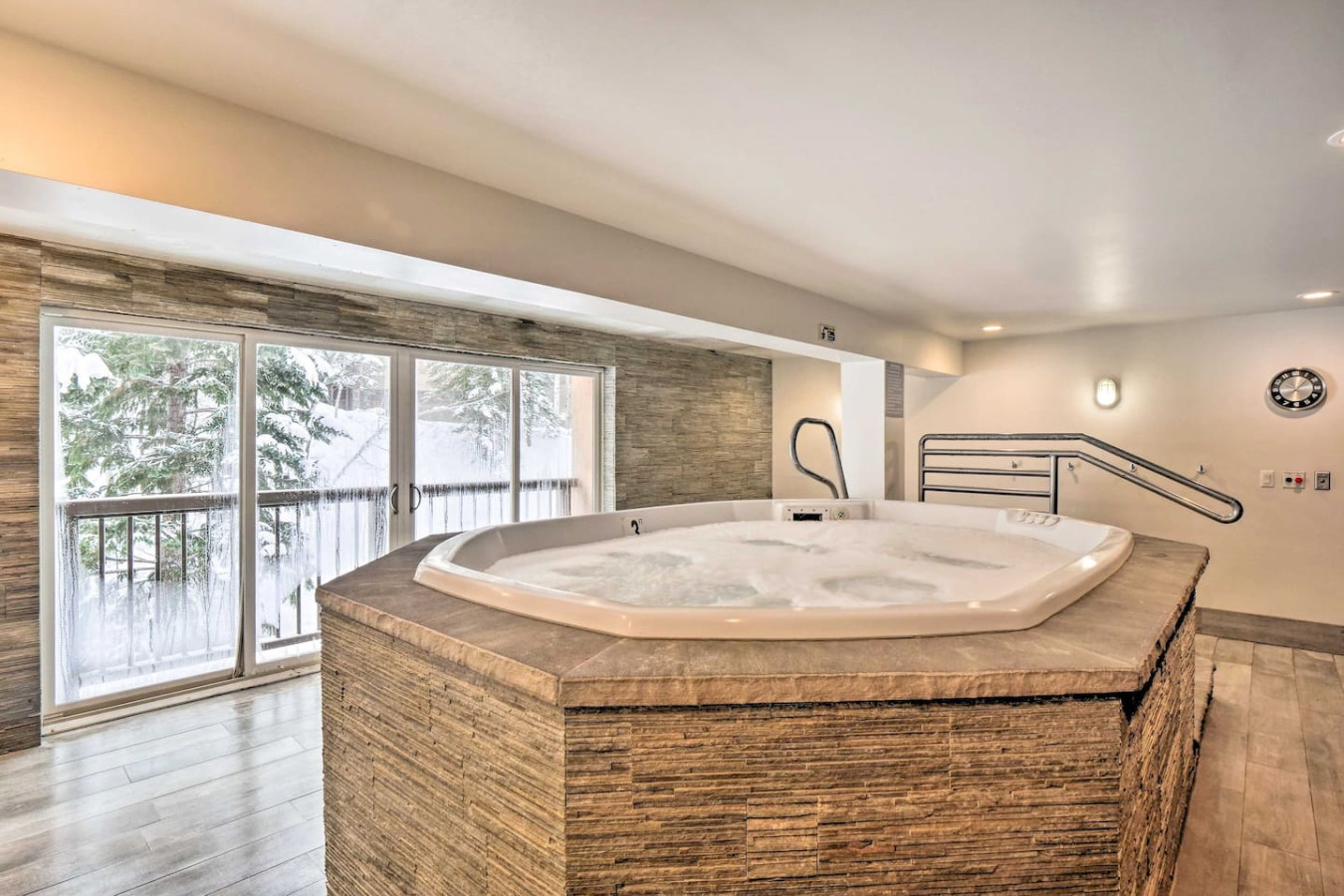 Fall Ridge Retreat | Hot Tub & Pool 6