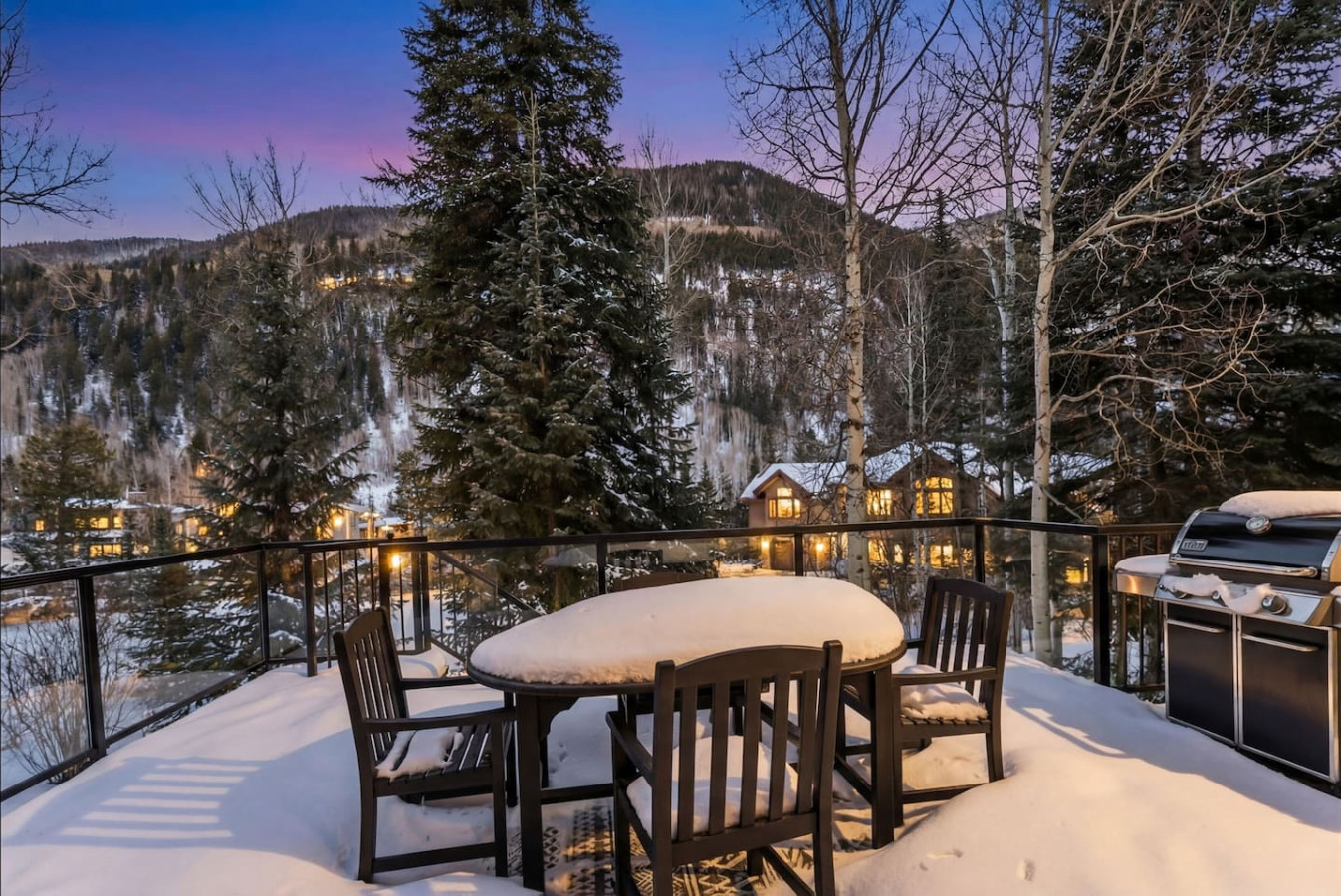 Spruce Street Chalet | Lux Living Mins to Vail 3