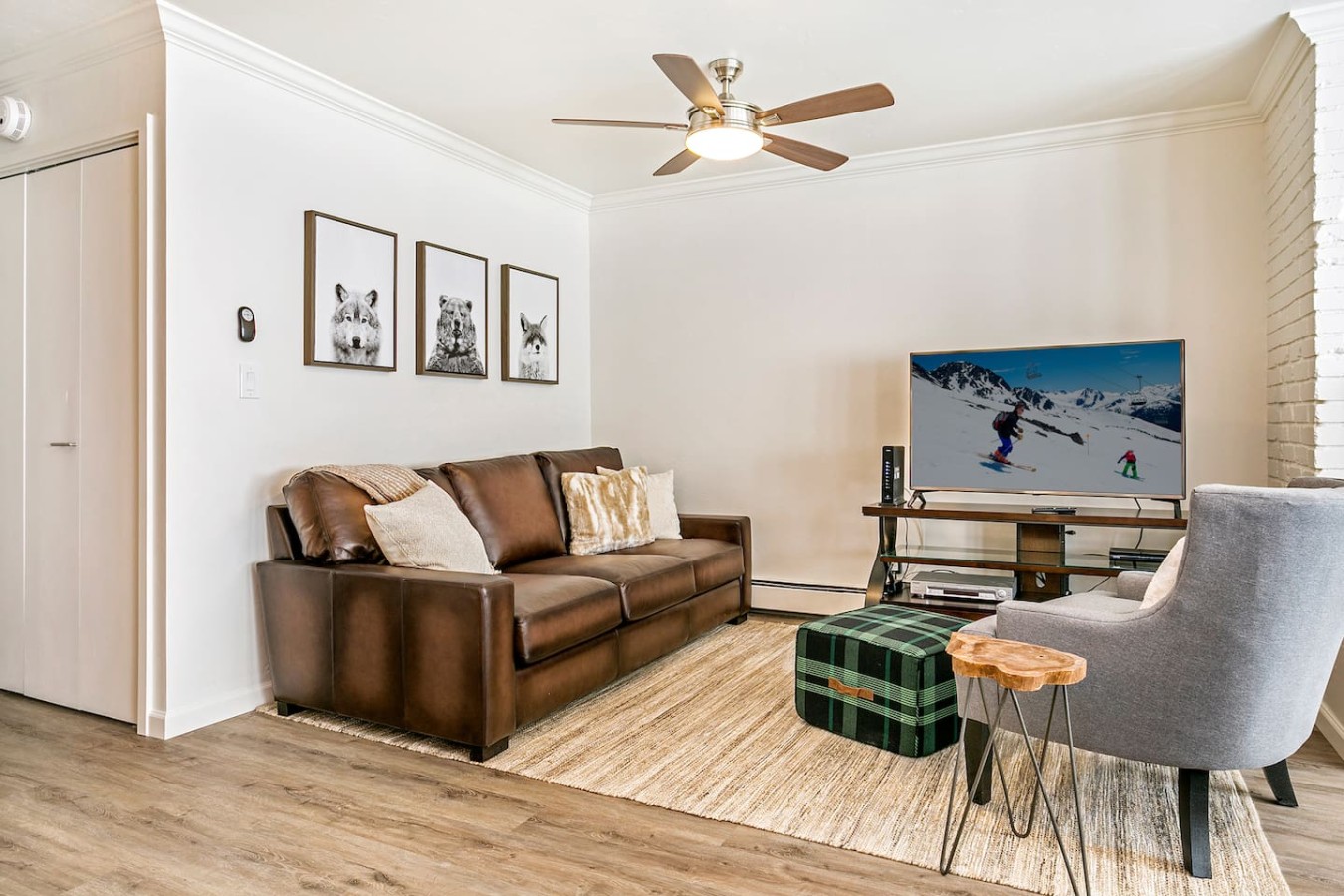 Walkable Vail Condo with Mtn Views