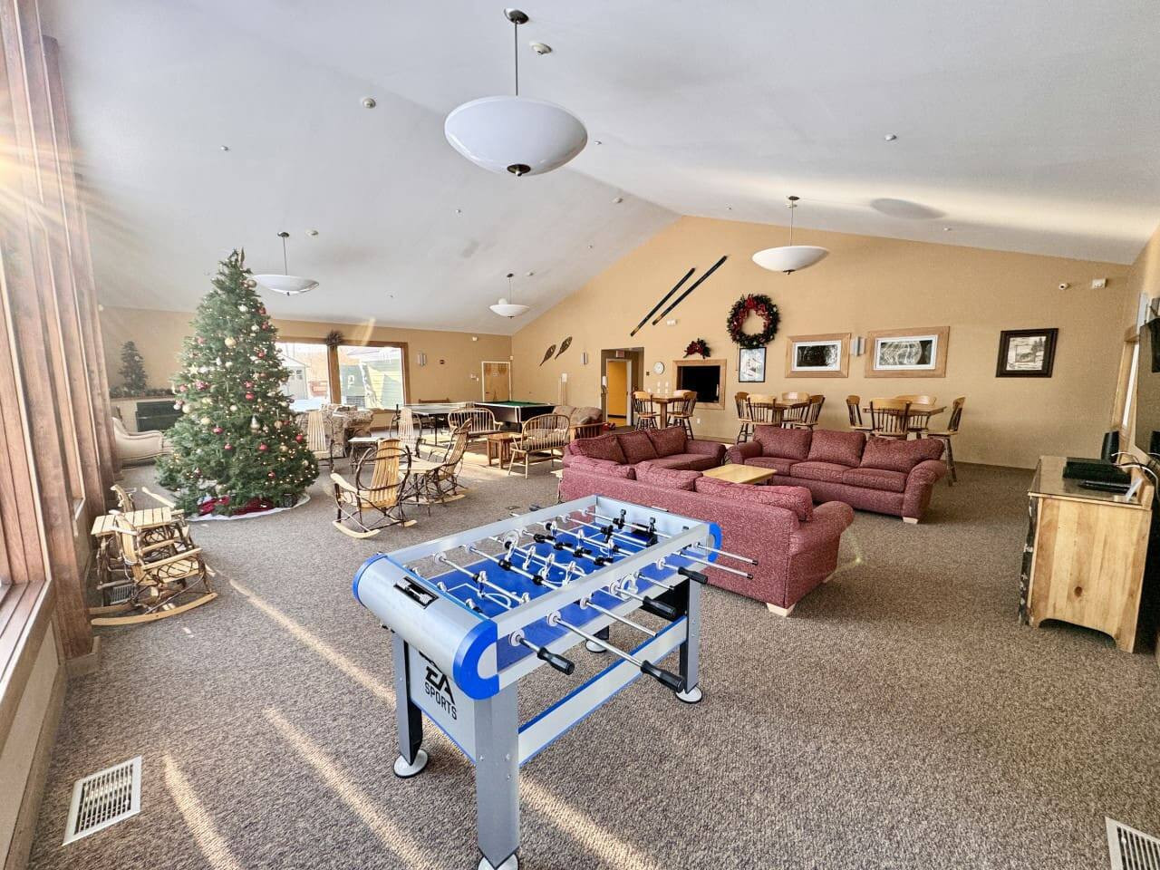 RiverGreen great room and game room
