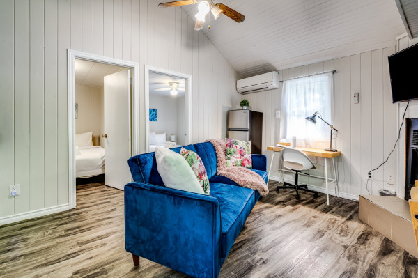 Muskoka Cabin on Lake of Bays - Breeze