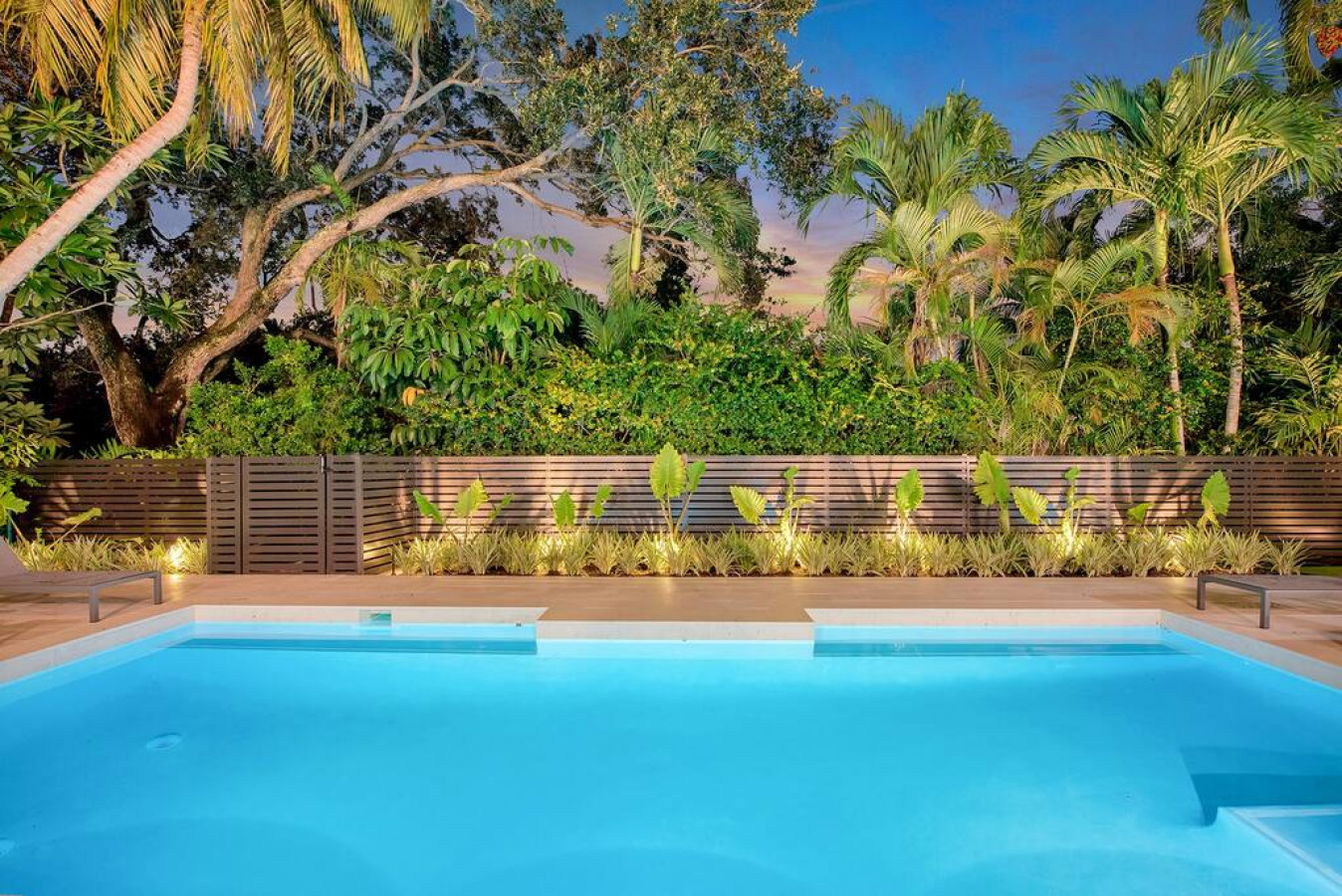 New Lux Modern w/ Pool, Jacuzzi, Billiards, B-ball - 2