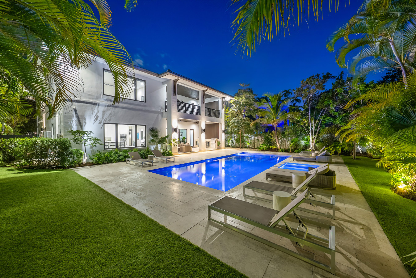 Brand new Villa with Pool/Jacuzzi/GameRoom