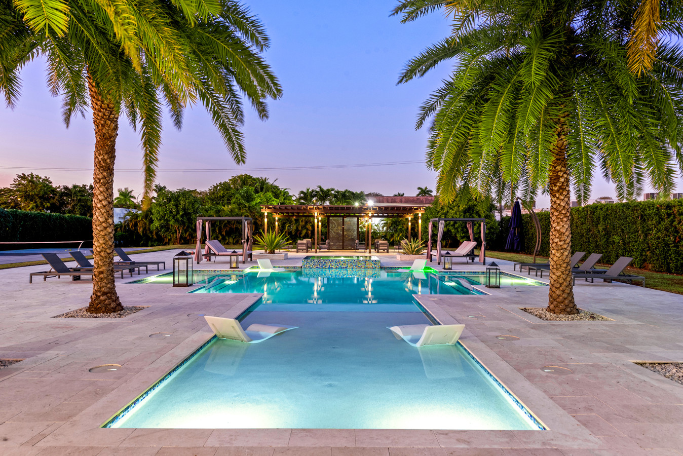 7BR Villa sleeps 12 / Pool, Jacuzzi, Pickleball - 4