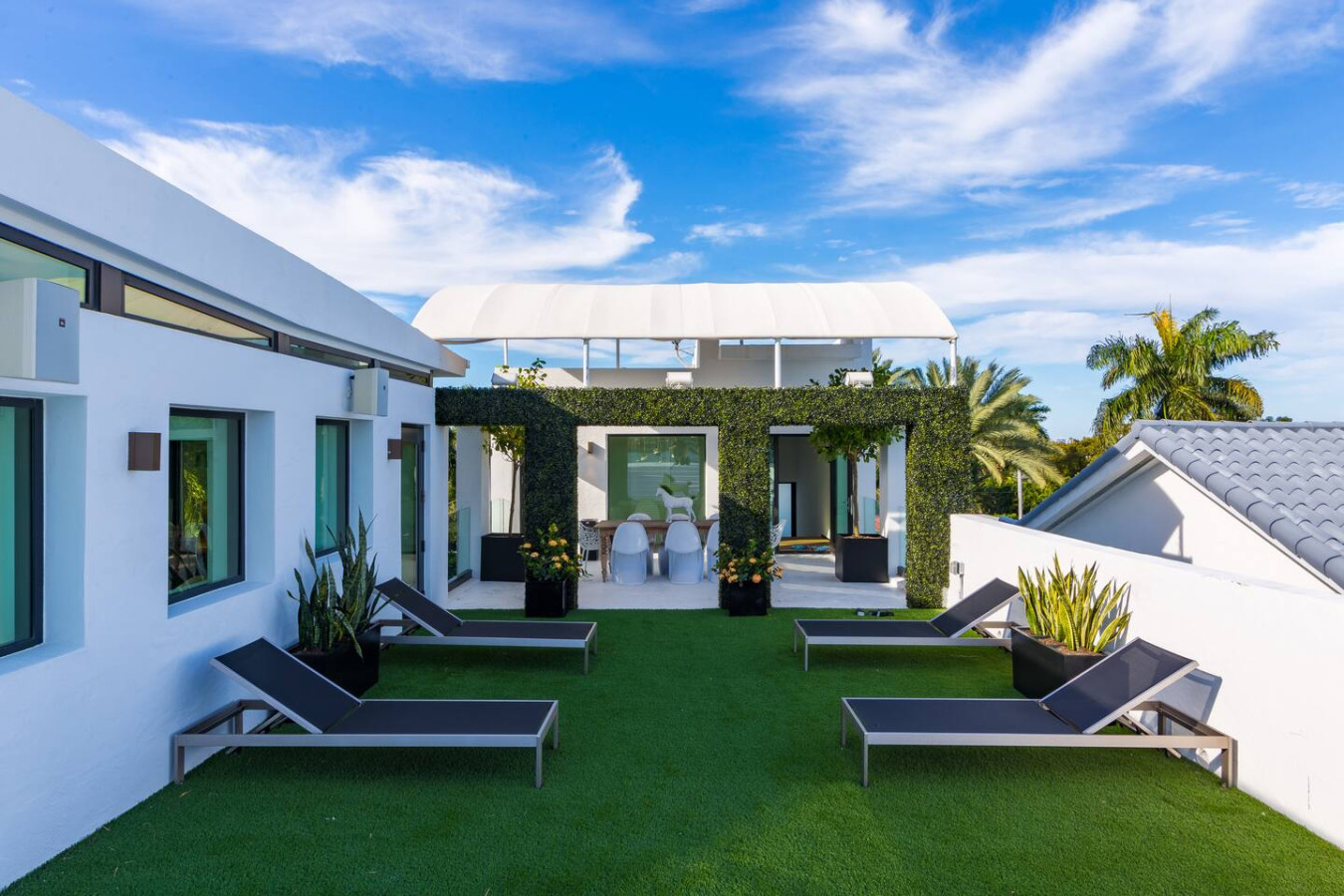 Waterfront Villa - Rooftop Pool & Spa - Theater - 4