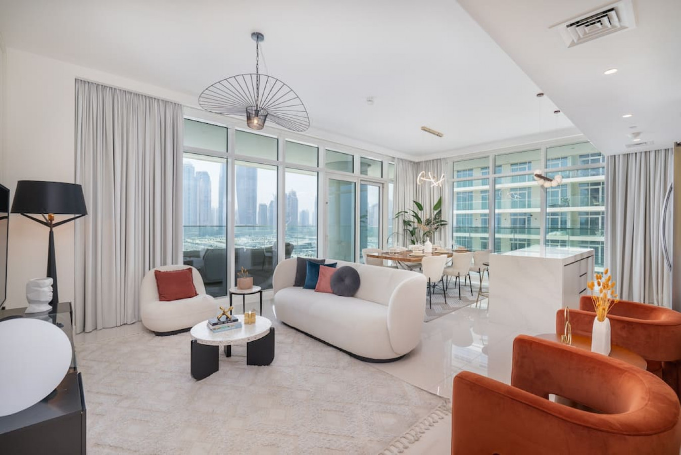 Elegant seaside living 3-bedroom Emaar Beachfront