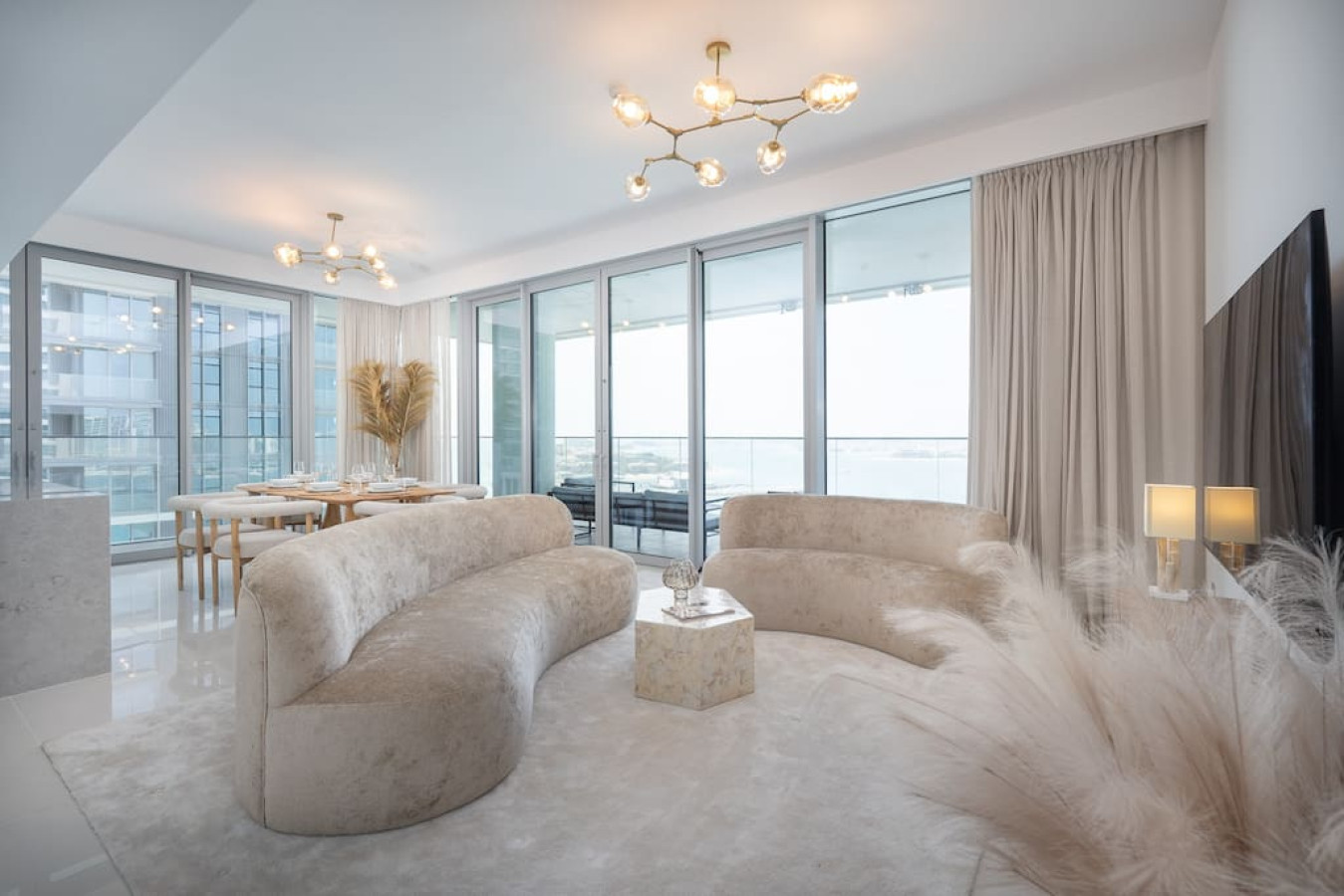 Your beachfront luxe escape experience - Suiteable