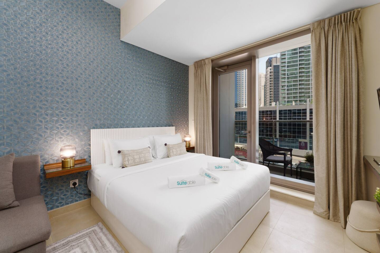 Experience Sparkle Tower Living in JBR - Suiteable