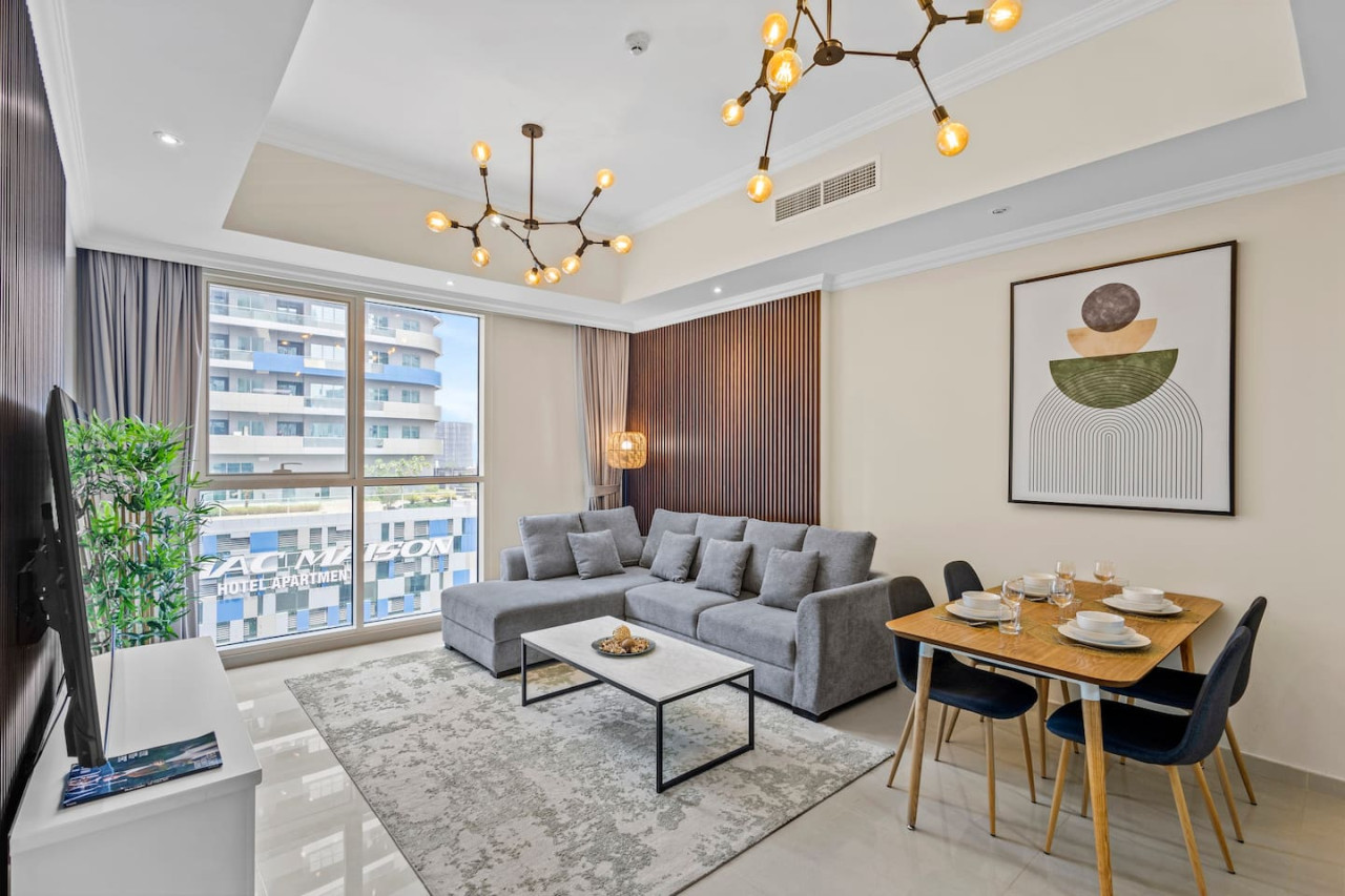 Premium 1 bedroom Apartment near Dubai Mall