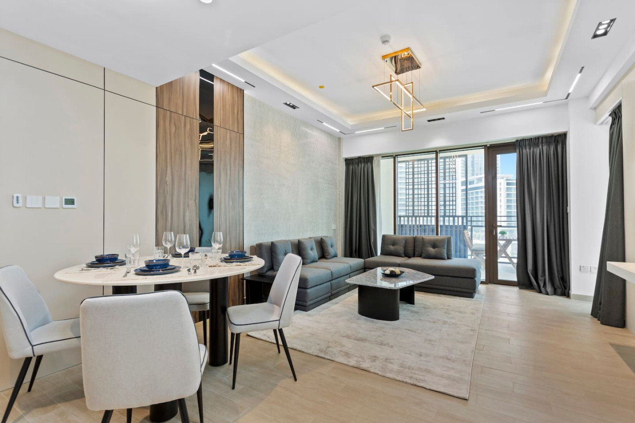 Luxury Living 2 Bedroom in Dubai Creek Harbour