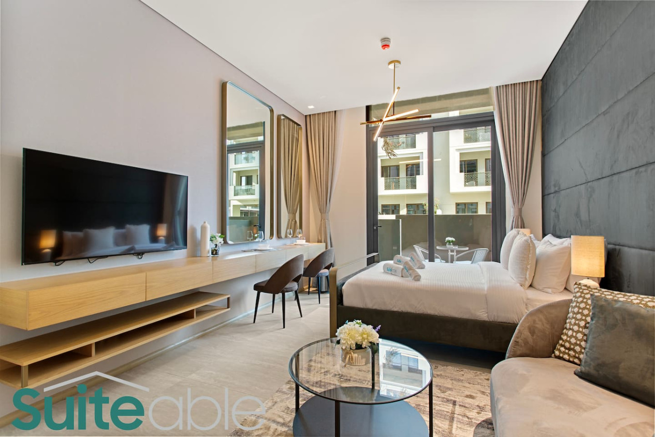 Studio in The Autograph JVC w amazing facilities