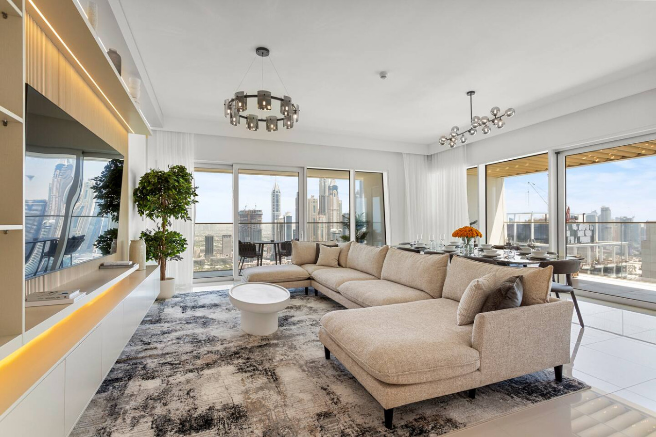 Iconic 3 Bedroom with Panoramic View in Grand Bleu