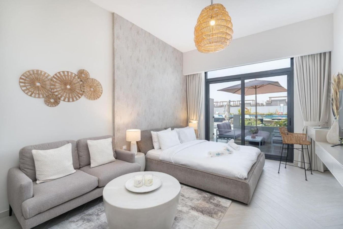 Stylish Studio with direct Pool Access