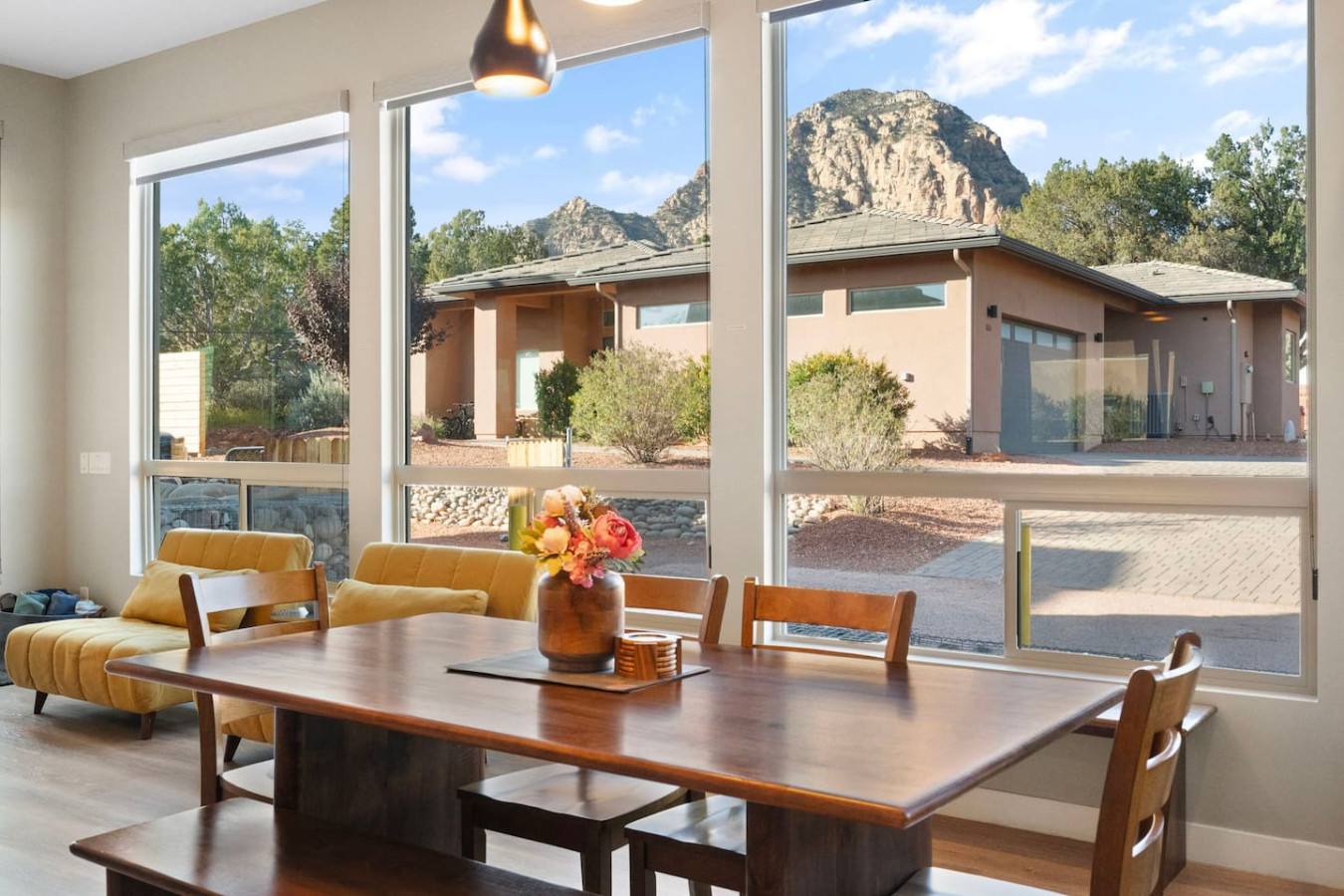 '21 New Build | Rooftop Deck Views, Spa, Modern 7