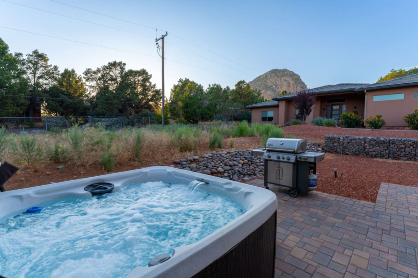 '21 New Build | Rooftop Deck Views, Spa, Modern 8