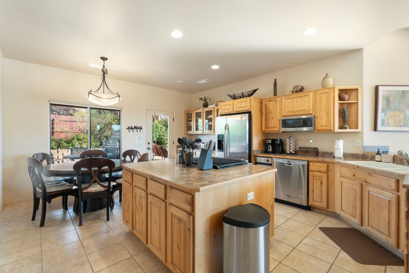 Trail Haven House | Views, Hot Tub, MTB Friendly 7