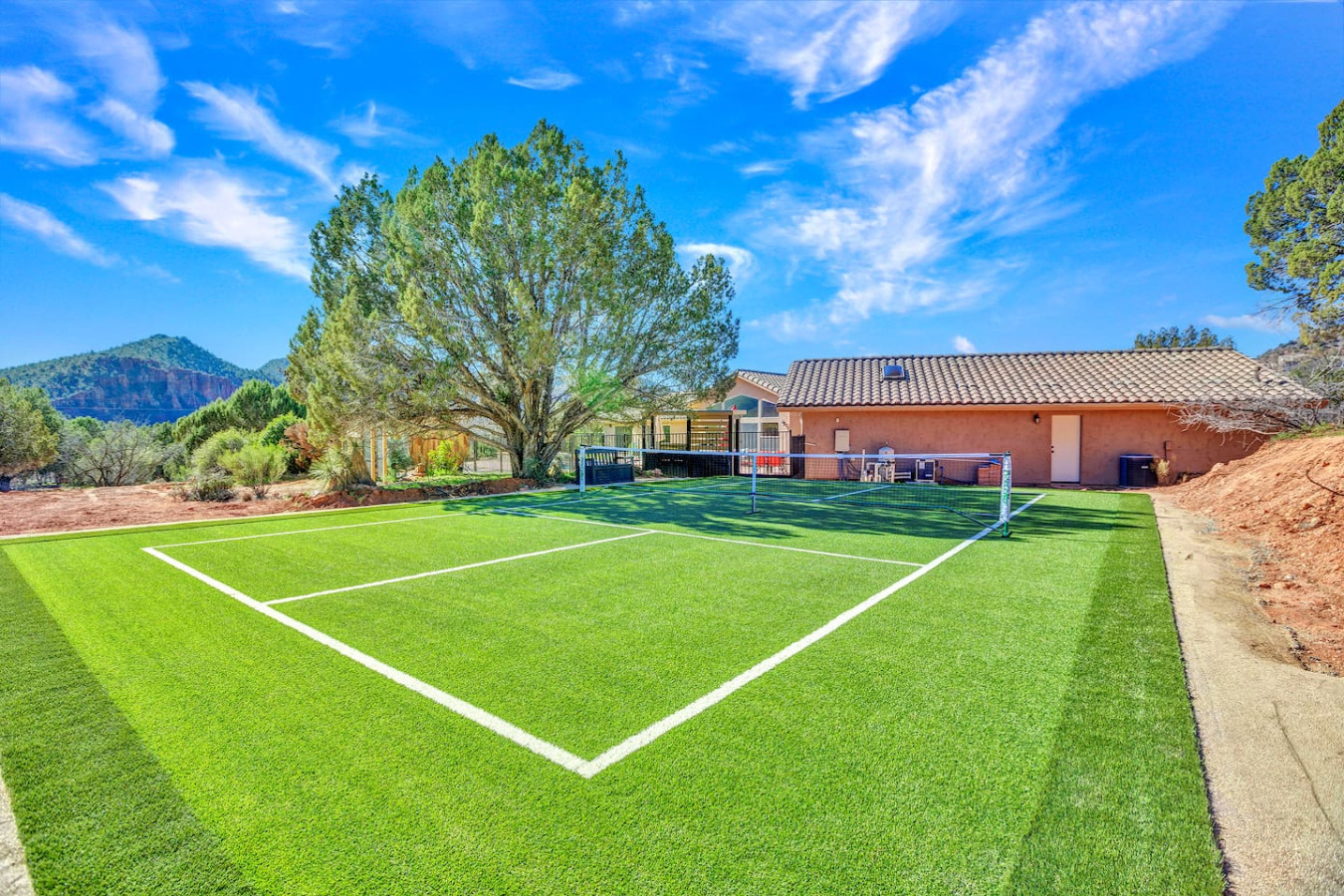 Serene Retreat-Heated Pool, Spa, Sauna, Pickleball 5