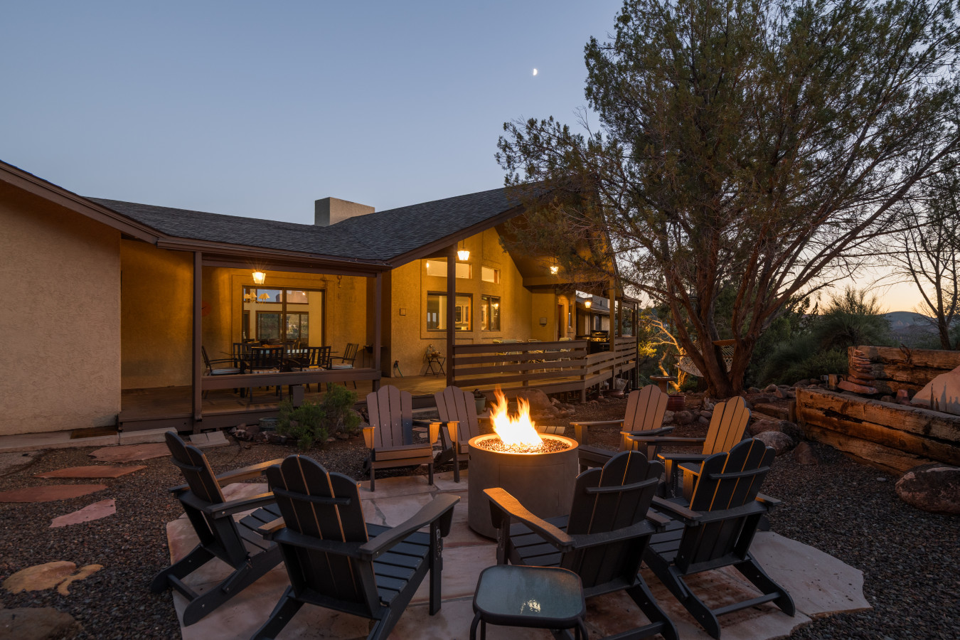 Red Rock Vista | Incredible Views, Hot Tub, Pool Table, Decks, Trail 6